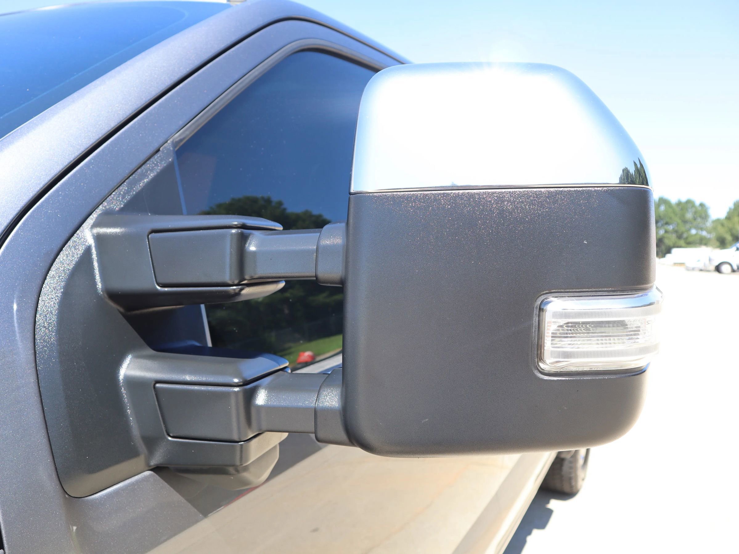 Used 2024 Ford F250 Lariat w/ Lariat Ultimate Package image 38