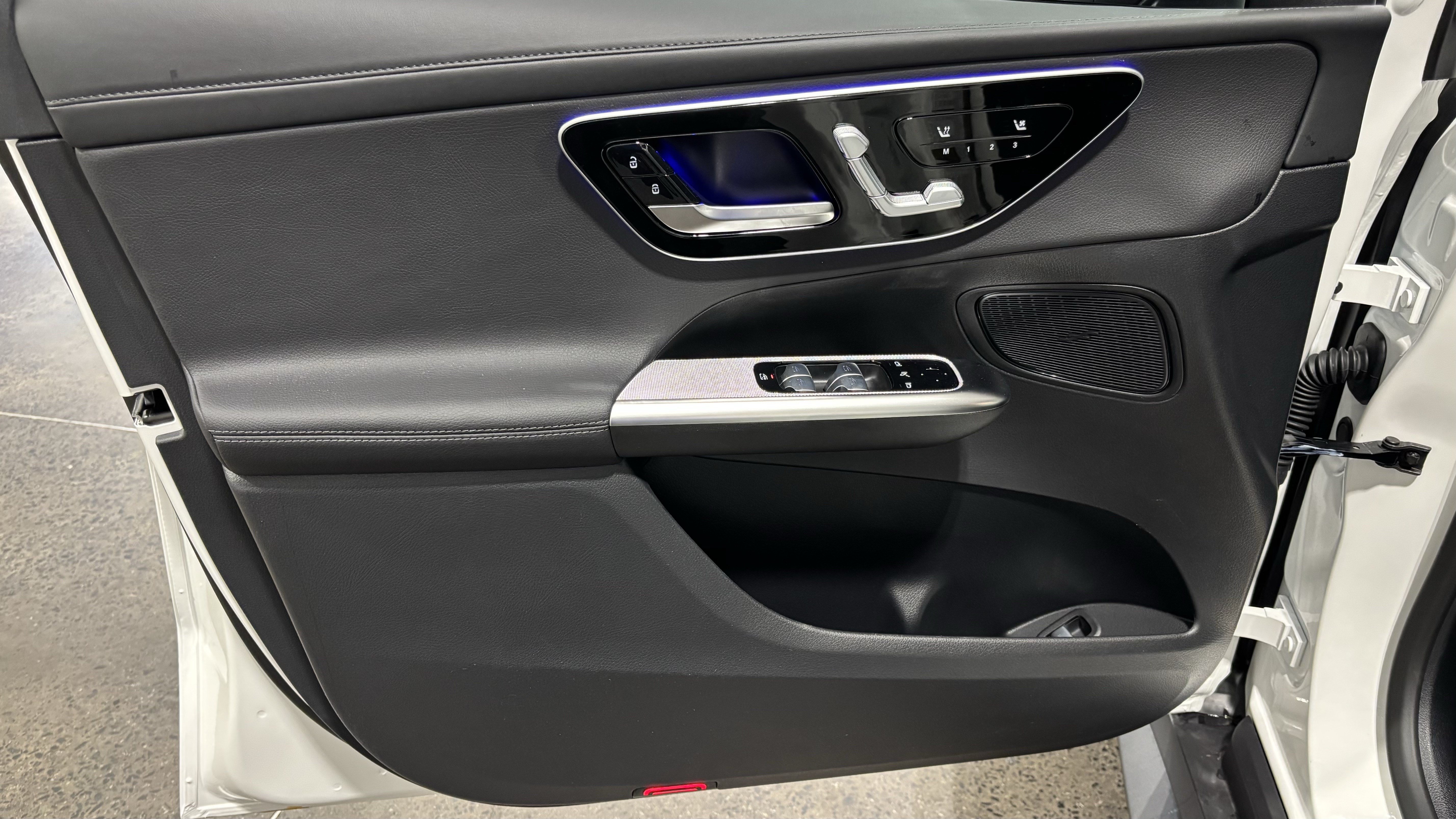 New 2026 Mercedes-Benz GLC 300 4MATIC image 11