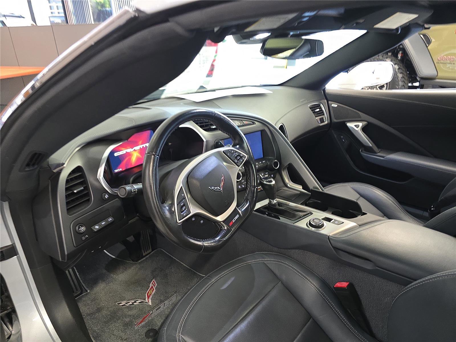 Used 2015 Chevrolet Corvette Z06 w/ 2LZ Preferred Equipment Group image 14