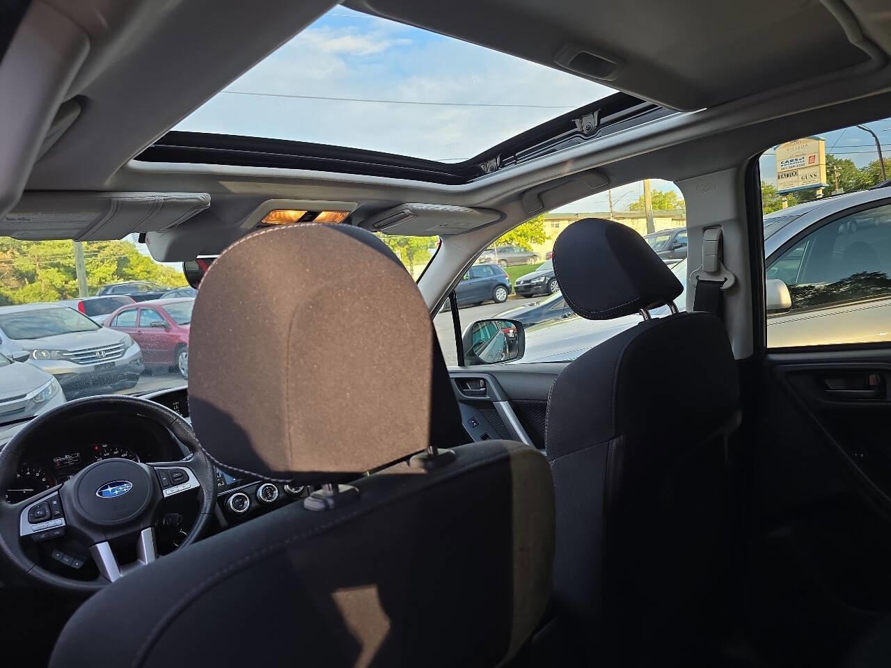 Used 2017 Subaru Forester 2.5i Premium image 18