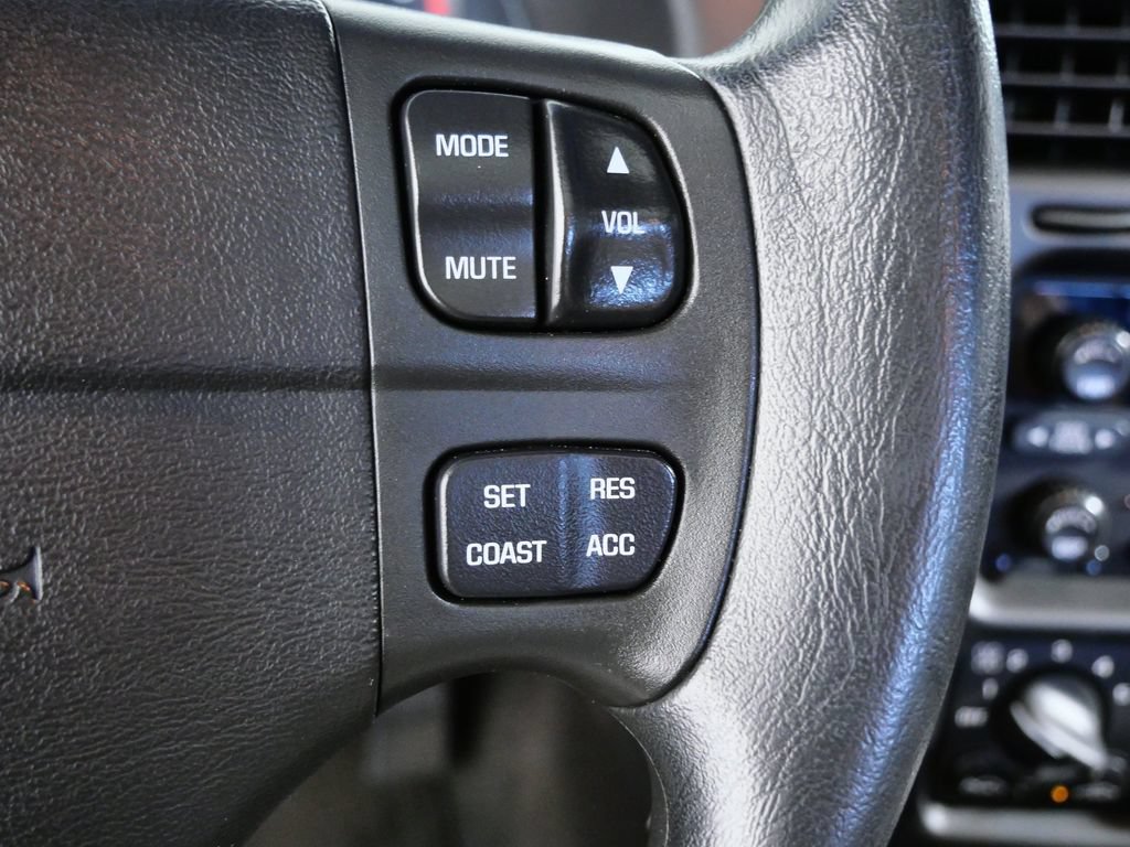 Used 2001 Chevrolet Monte Carlo SS FWD image 23