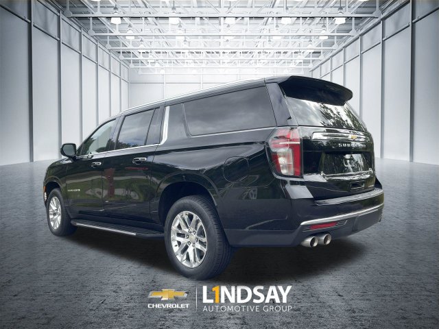 Used 2023 Chevrolet Suburban Premier AWD/4WD image 6