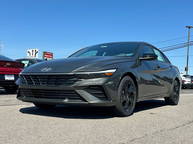 New 2026 Hyundai Elantra Sport FWD image 1