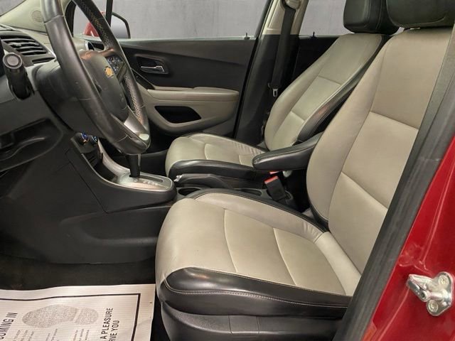 Used 2015 Chevrolet Trax LTZ AWD/4WD image 13