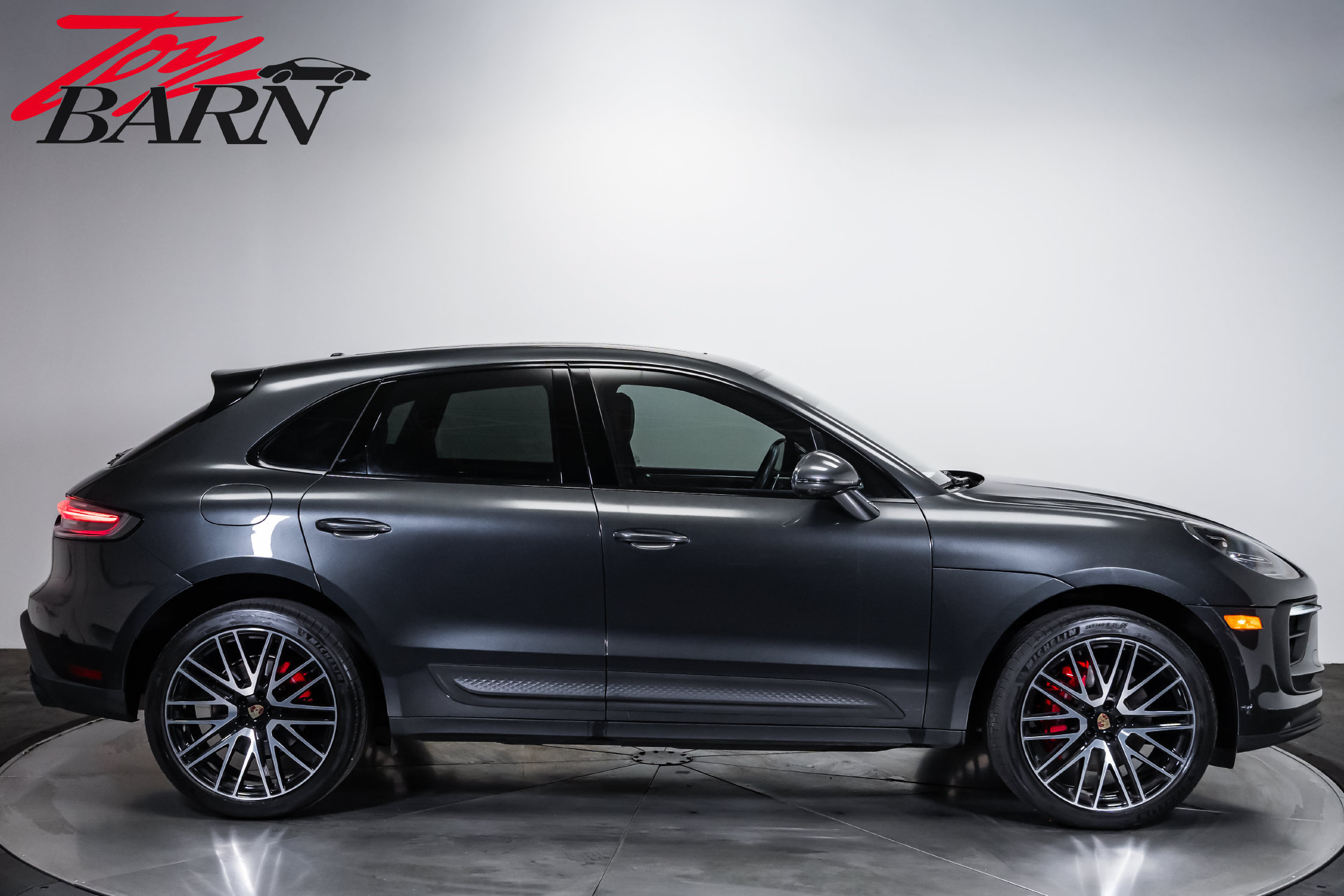 Used 2024 Porsche Macan S AWD/4WD image 6
