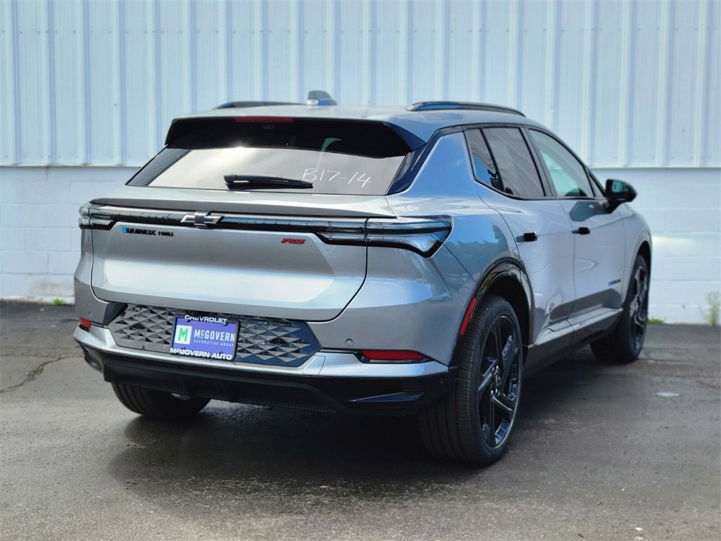 New 2025 Chevrolet Equinox EV RS image 3