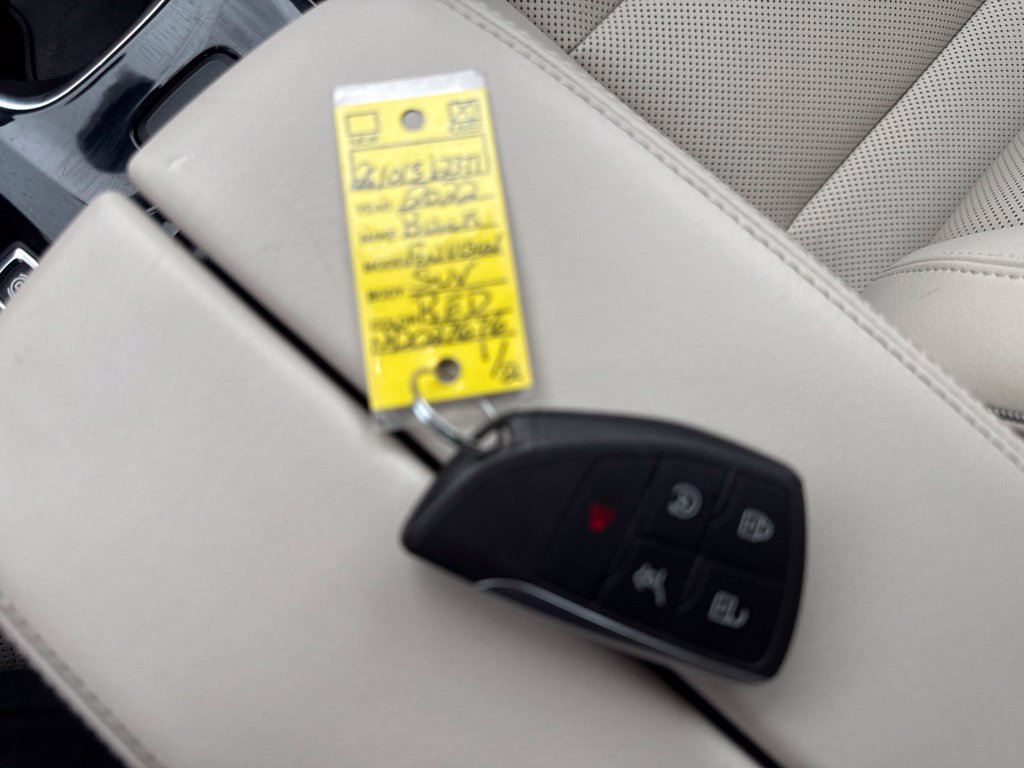 Used 2022 Buick Envision Essence w/ Safety Package AWD/4WD image 33