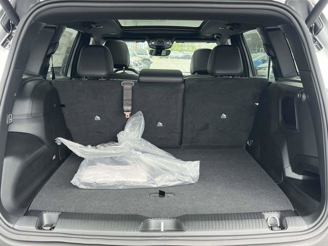 New 2026 Jeep Cherokee Limited image 18