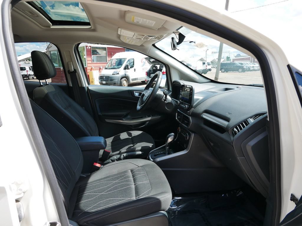 Certified 2018 Ford EcoSport SE w/ SE Cold Weather Package FWD image 8