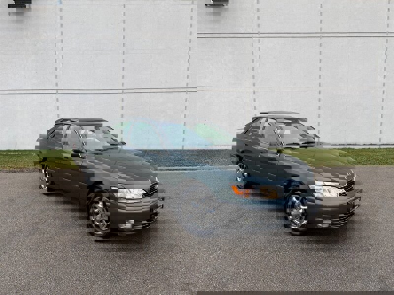 Used 1999 Lexus ES 330 image 2