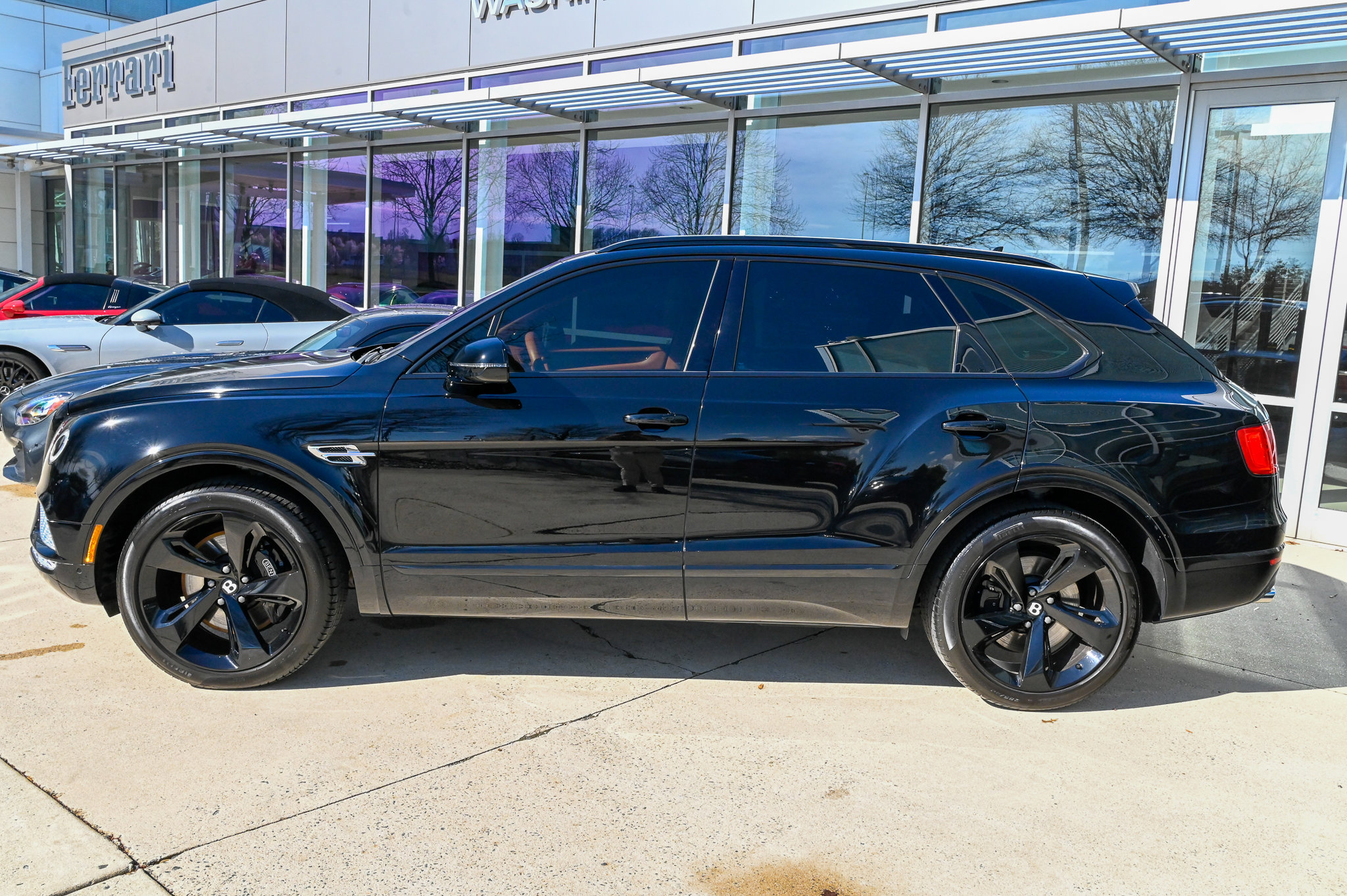 Used 2019 Bentley Bentayga image 8