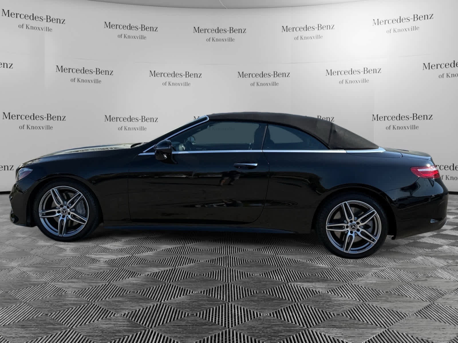 Used 2019 Mercedes-Benz E 450 4MATIC Cabriolet w/ Premium 1 Package image 2