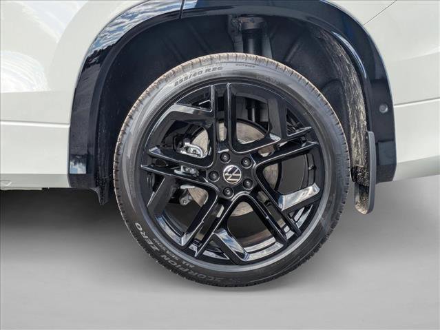 New 2026 Volkswagen Tiguan SE R-Line image 28
