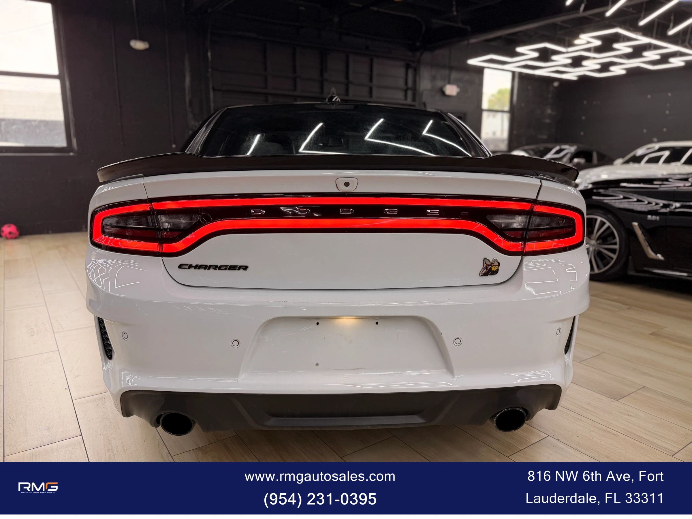 Used 2020 Dodge Charger Scat Pack RWD image 8