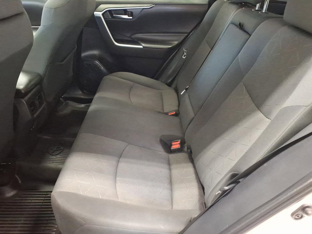 Used 2019 Toyota RAV4 XLE w/ Convenience Package image 20