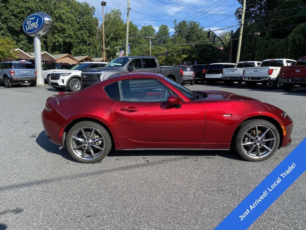 Used 2023 MAZDA MX-5 Miata Grand Touring RWD image 8