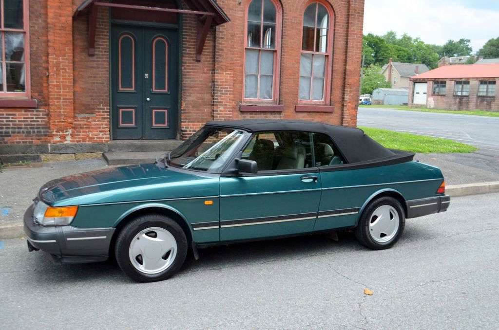 Used 1994 Saab 900 Turbo image 2