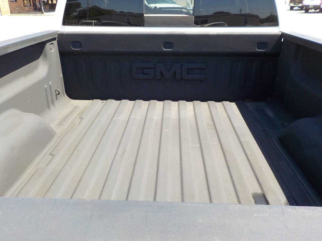 Used 2015 GMC Sierra 2500 SLT AWD/4WD image 5