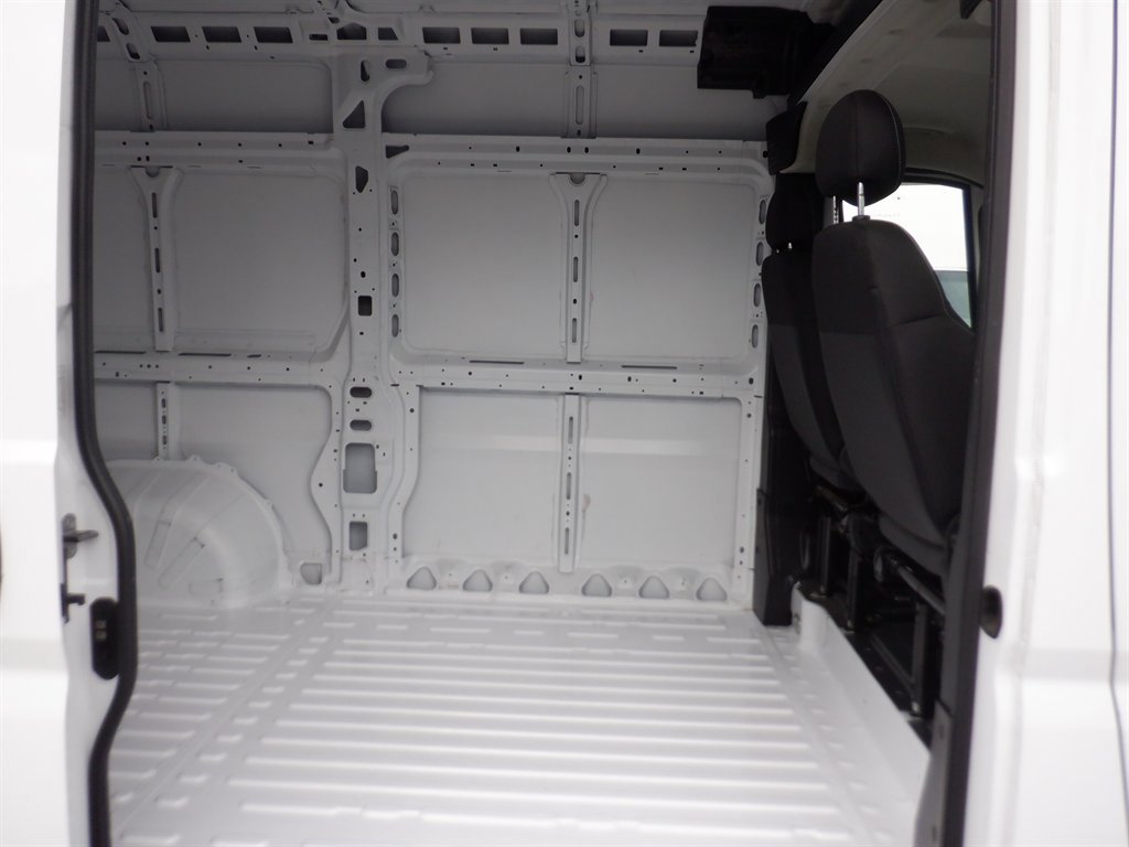 Used 2024 RAM ProMaster 1500 w/ Convenience Group image 9