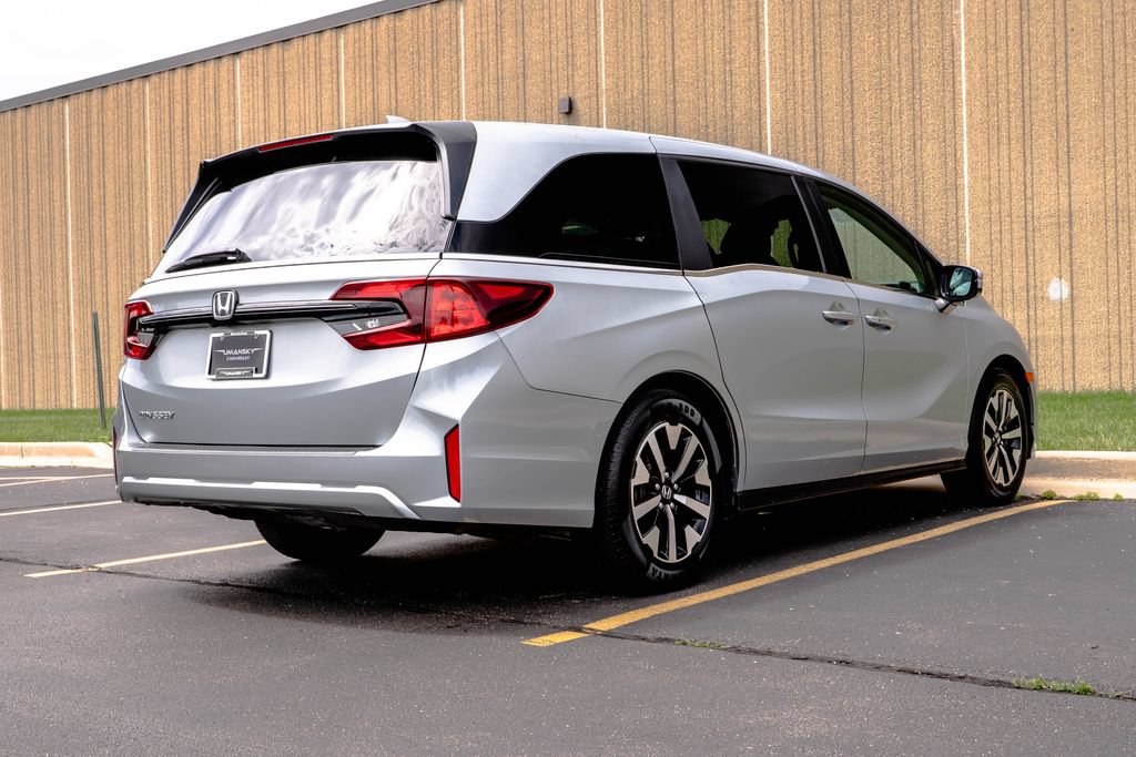 Used 2025 Honda Odyssey EX-L image 9