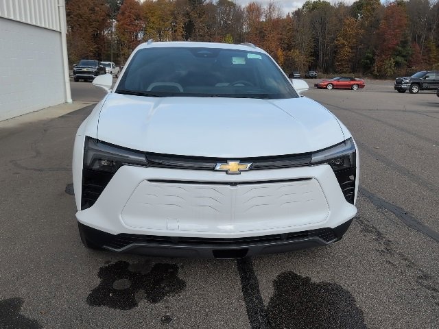 New 2025 Chevrolet Blazer EV LT image 8