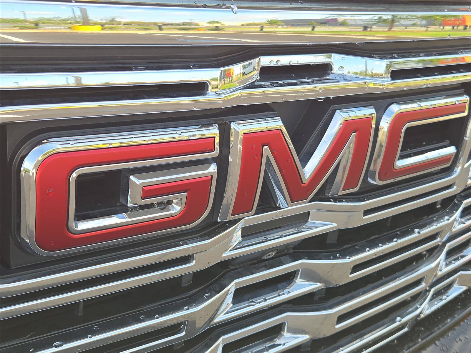 Used 2023 GMC Sierra 1500 Denali w/ Technology Package AWD/4WD image 6