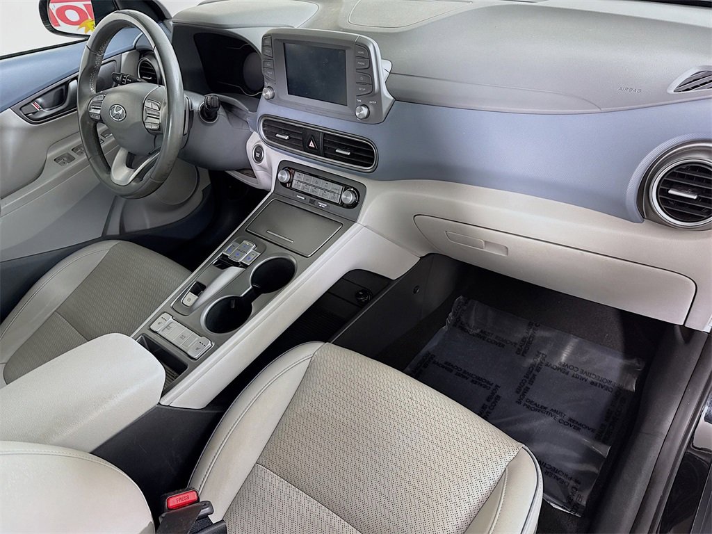 Used 2020 Hyundai Kona Limited w/ Cargo Package image 31