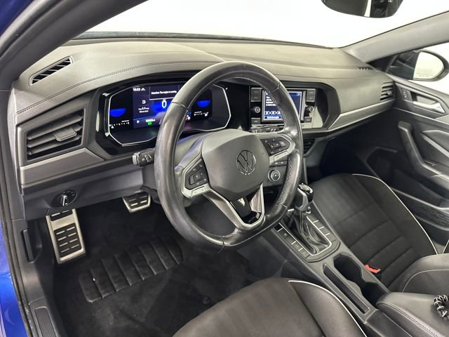 Used 2023 Volkswagen Jetta Sport image 13