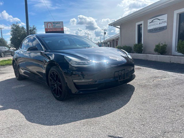 Used 2018 Tesla Model 3 Long Range RWD image 3