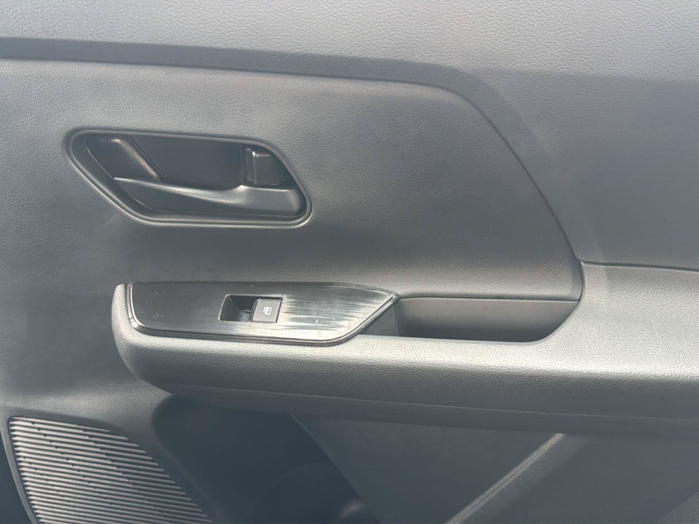 New 2027 Nissan Kicks S FWD image 26