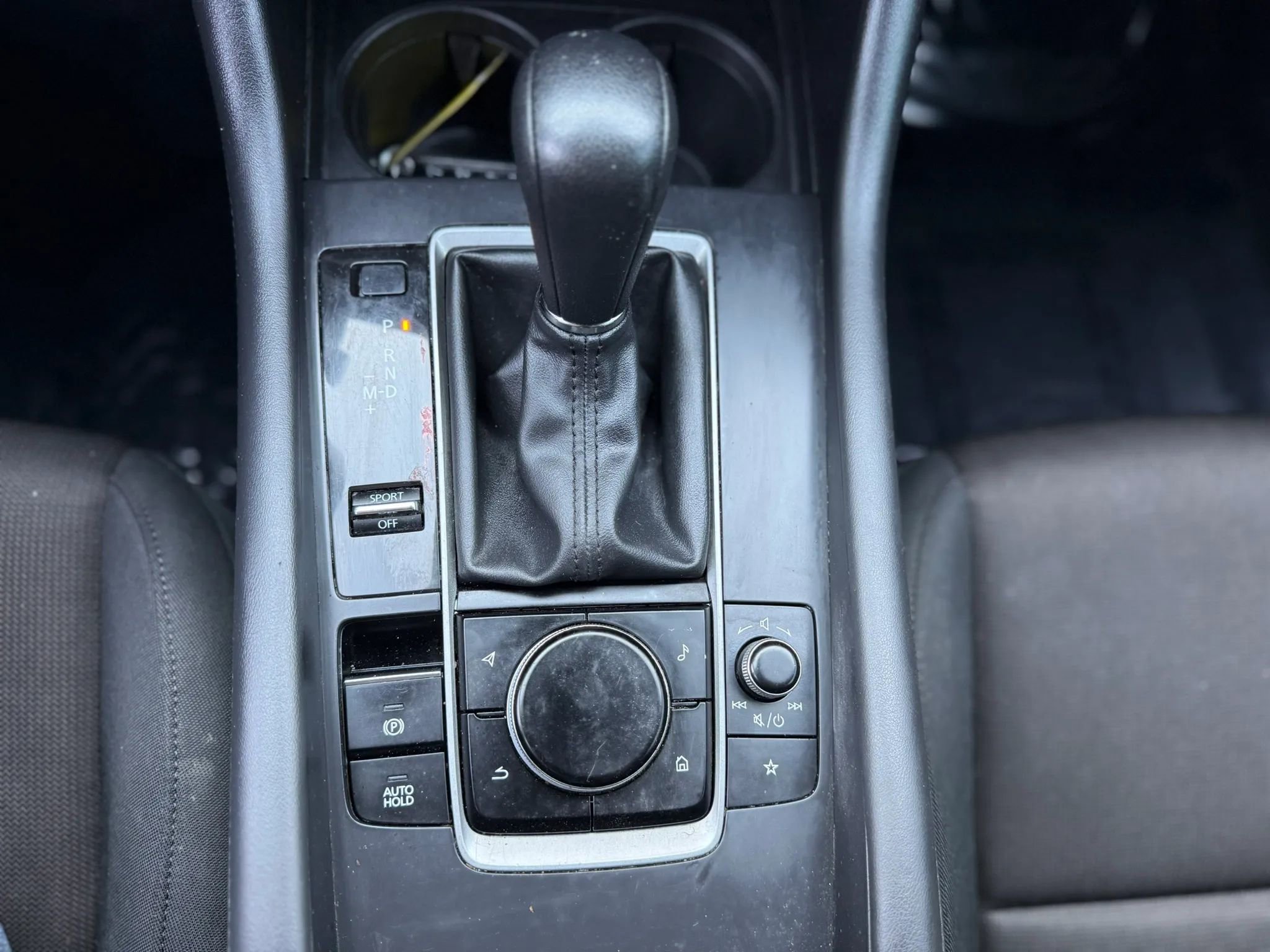 Used 2021 MAZDA MAZDA3 s image 26