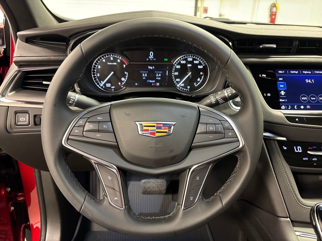 New 2026 Cadillac XT5 Luxury w/ LPO, Floor Liner Package image 29