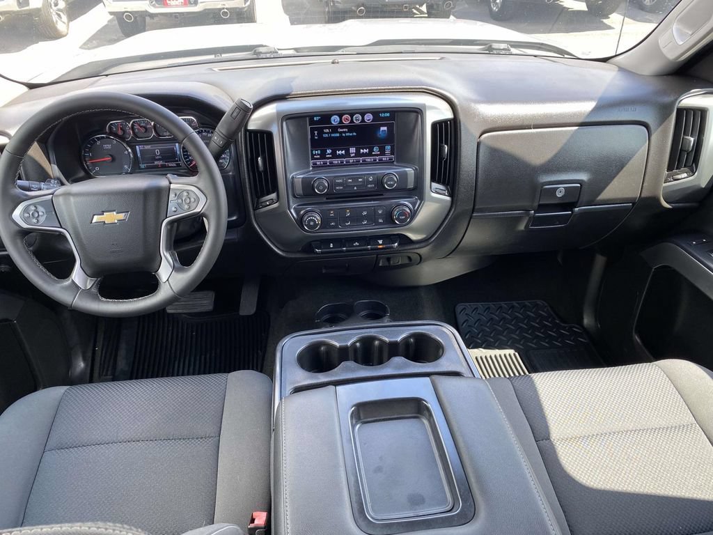 Used 2018 Chevrolet Silverado 2500 LT AWD/4WD image 9