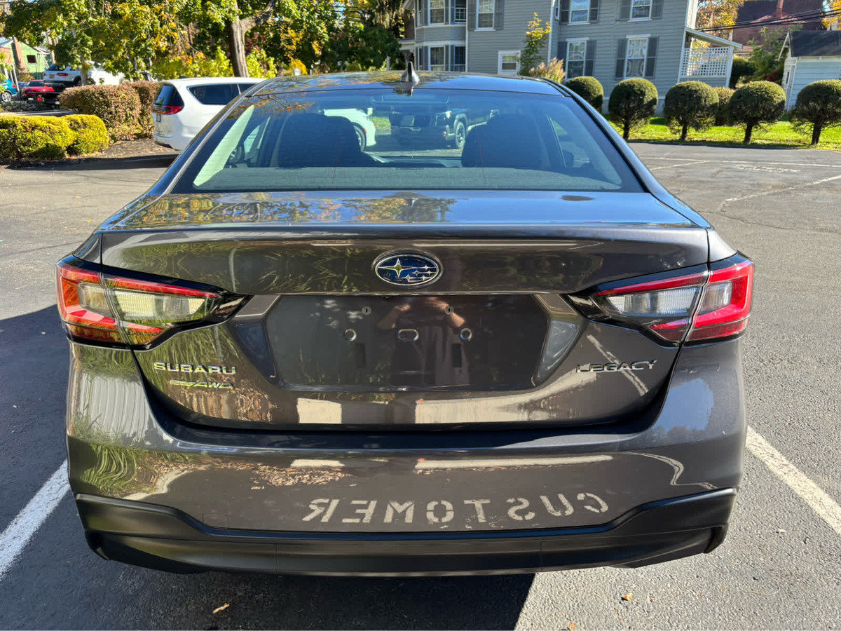 Certified 2025 Subaru Legacy Premium w/ Popular Package #1 AWD/4WD image 4