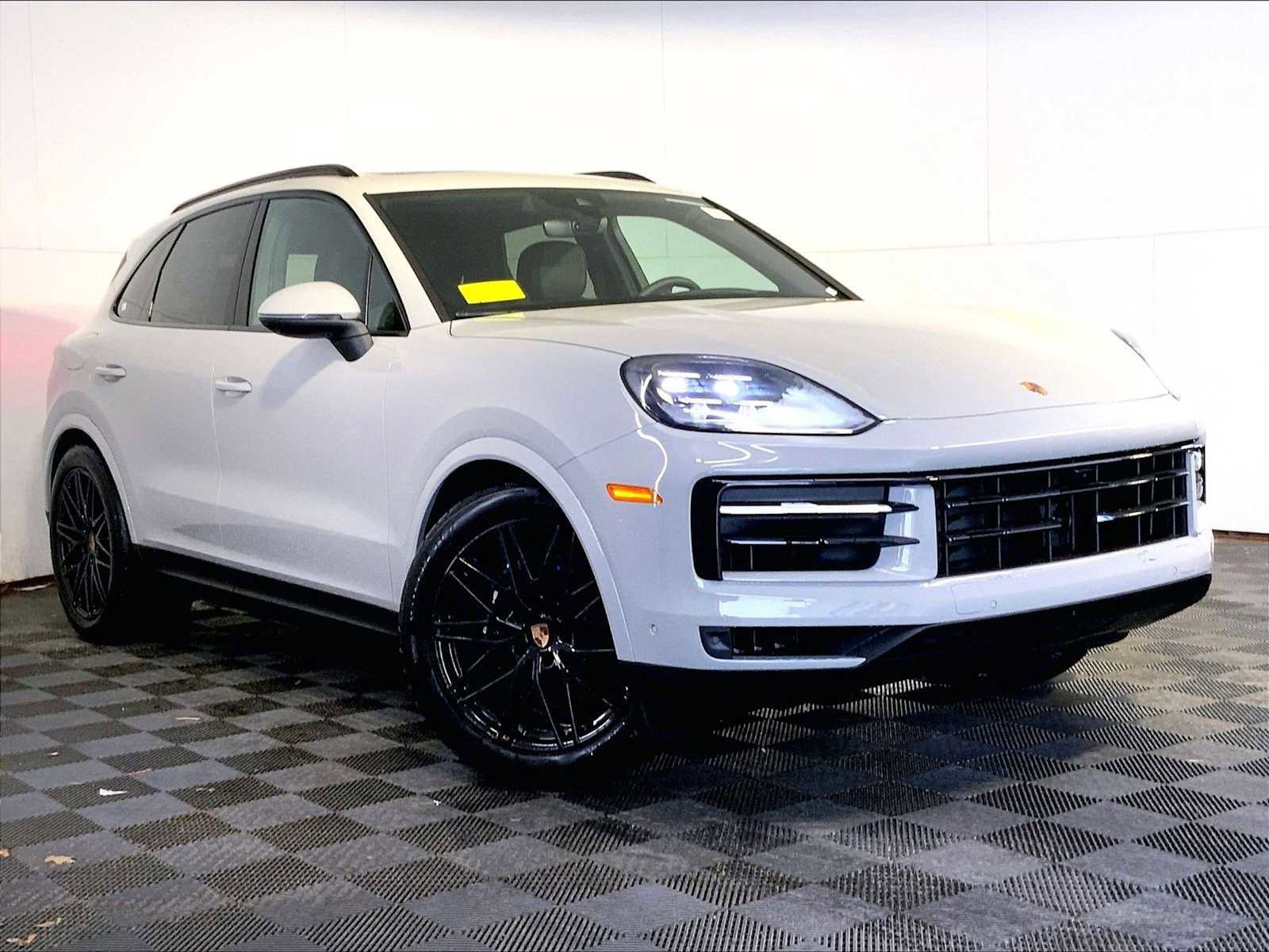 New 2026 Porsche Cayenne image 9