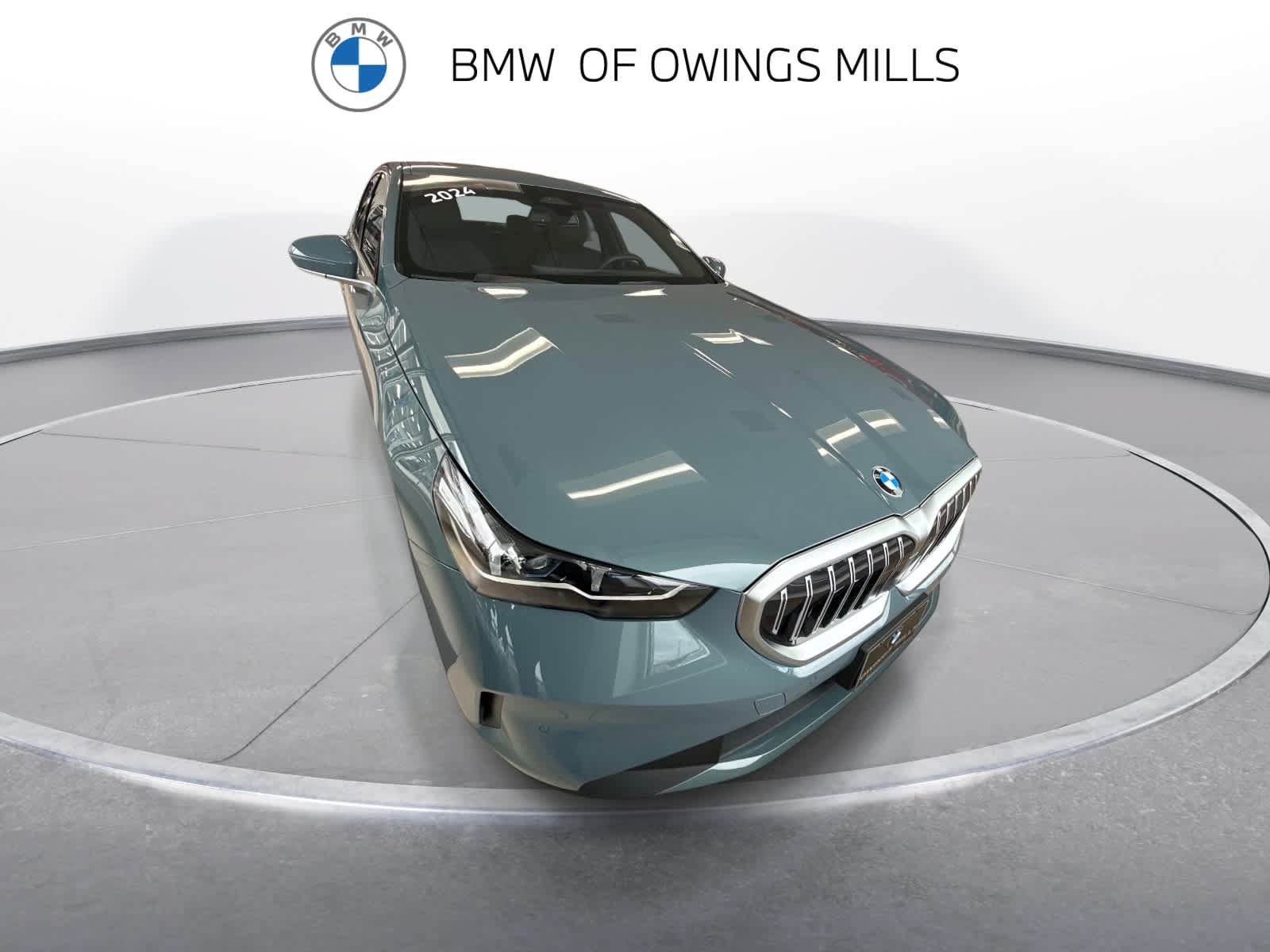 Used 2024 BMW 530i xDrive w/ Convenience Package AWD/4WD image 16