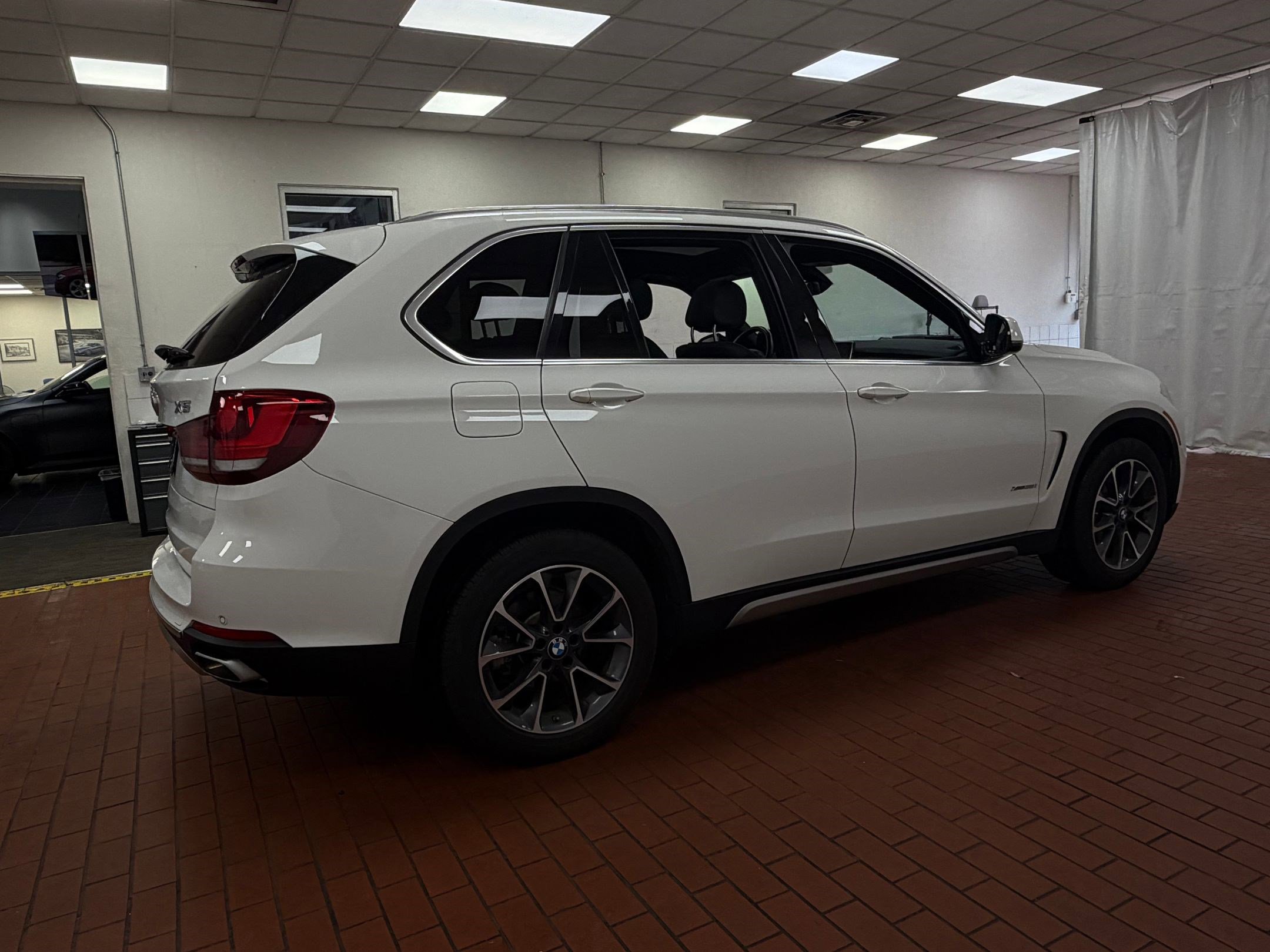 Used 2018 BMW X5 xDrive35i image 8