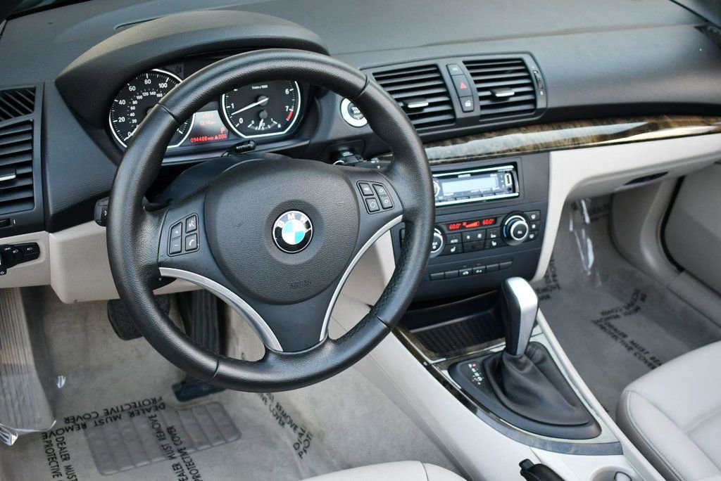 Used 2011 BMW 128i Convertible image 53