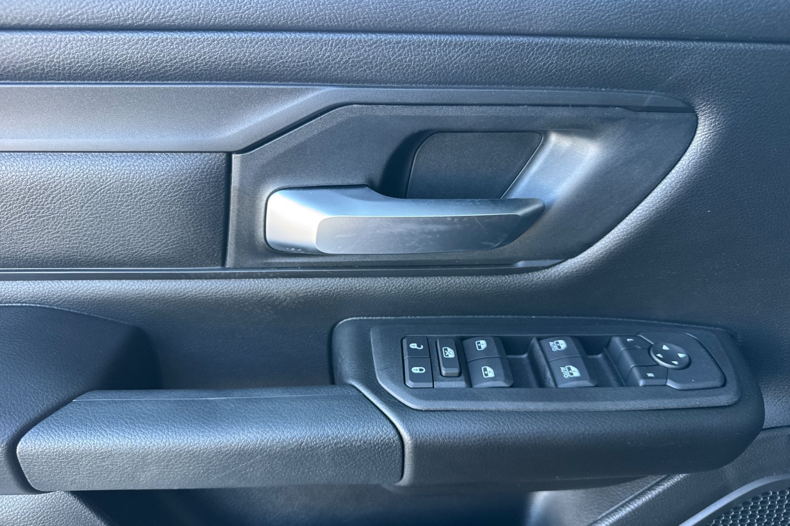 New 2026 RAM 1500 Warlock AWD/4WD image 10