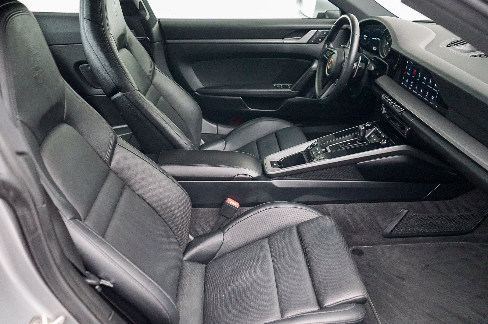Used 2022 Porsche 911 Carrera image 19