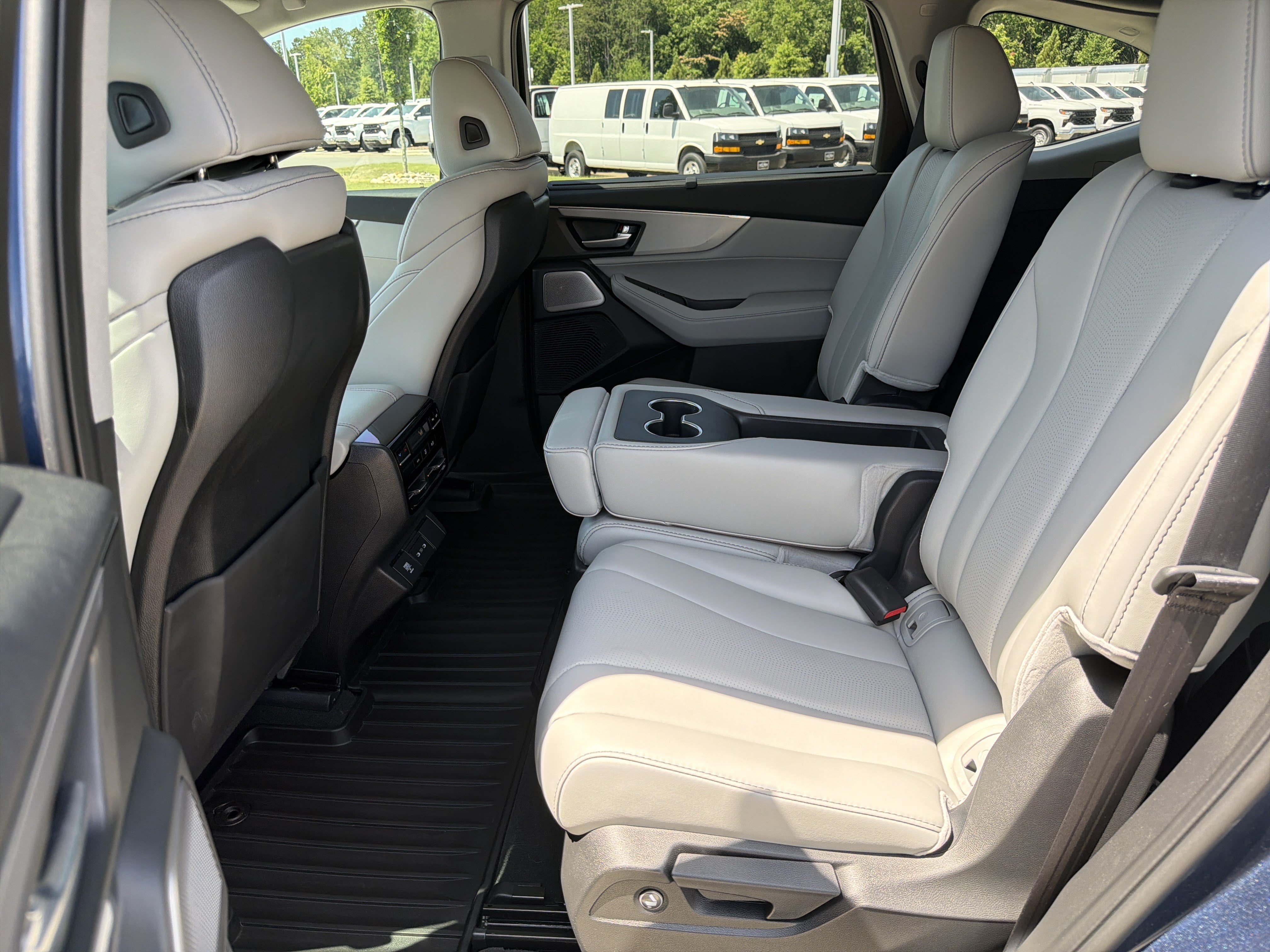 Certified 2026 Acura MDX FWD w/ Technology Package image 31