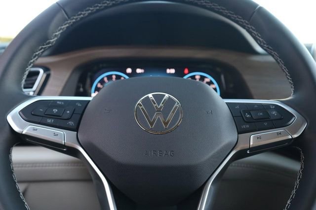 New 2026 Volkswagen Atlas SE image 11