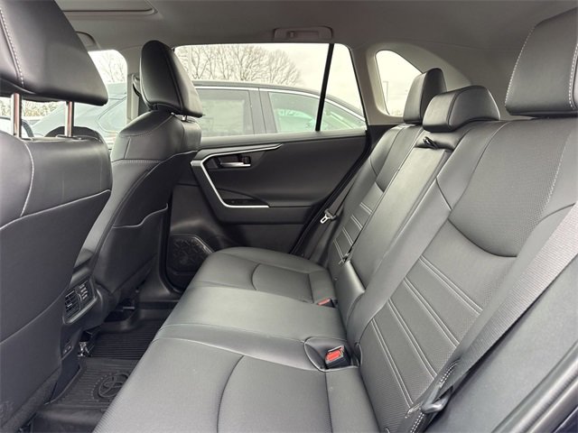 Used 2025 Toyota RAV4 Limited image 9