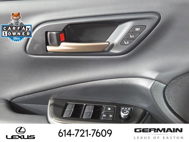 Used 2024 Toyota Crown Platinum AWD/4WD image 29