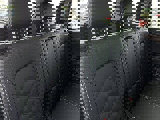 New 2026 Volkswagen Atlas SE image 28