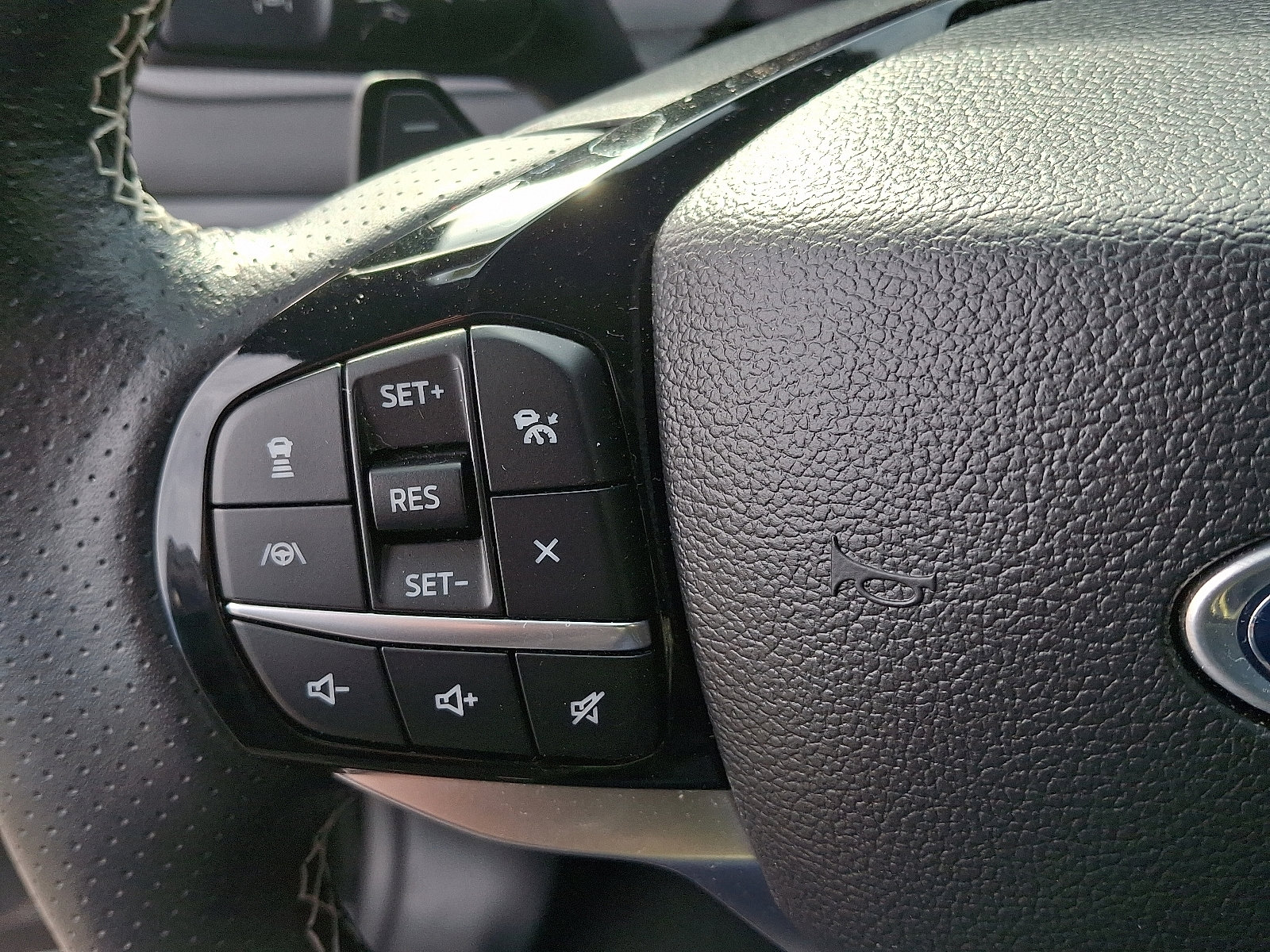 Certified 2023 Ford Explorer ST w/ Equipment Group 401A image 22