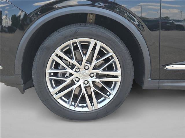Used 2023 Acura MDX SH-AWD w/ Advance Package image 14