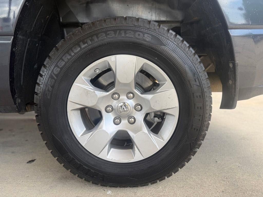 Used 2019 RAM 1500 Big Horn RWD image 11