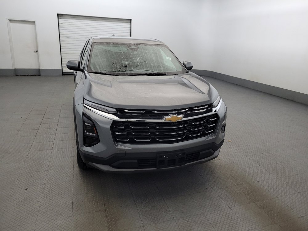 Used 2025 Chevrolet Equinox LT FWD image 14