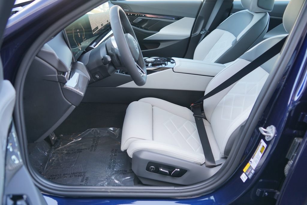 New 2026 BMW i5 eDrive40 w/ M Sport Package RWD image 10